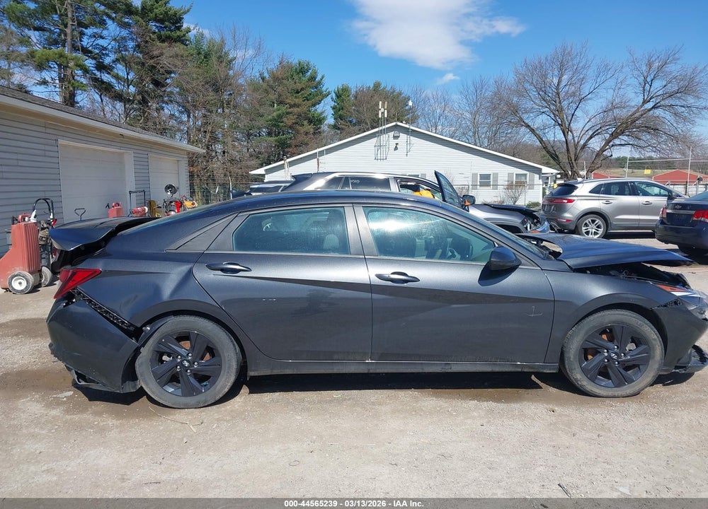 2023 HYUNDAI ELANTRA SEL VIN: 5NPLM4AG6PH117440