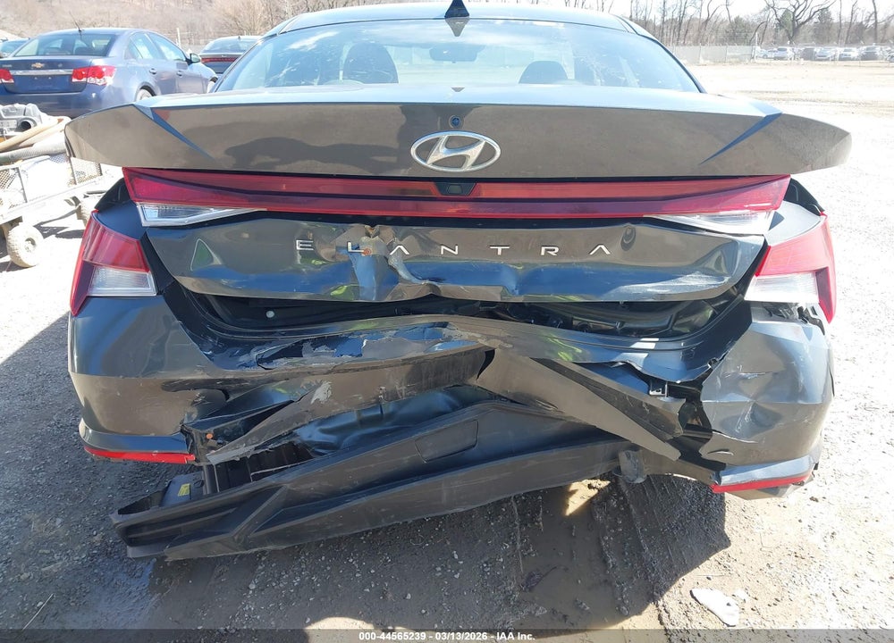 2023 HYUNDAI ELANTRA SEL VIN: 5NPLM4AG6PH117440