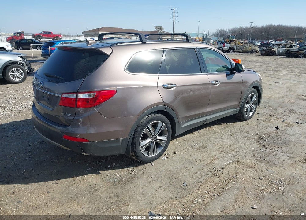 2015 HYUNDAI SANTA FE GLS VIN: KM8SRDHF9FU109956