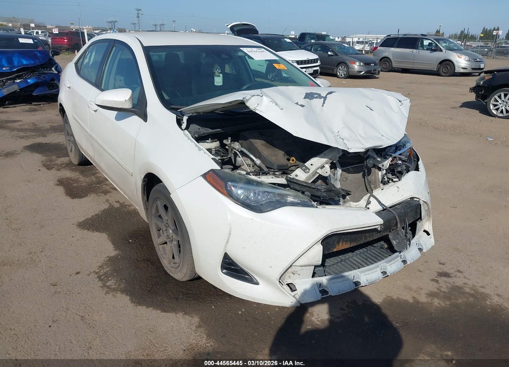 2017 TOYOTA COROLLA LE VIN: 5YFBURHE5HP699841