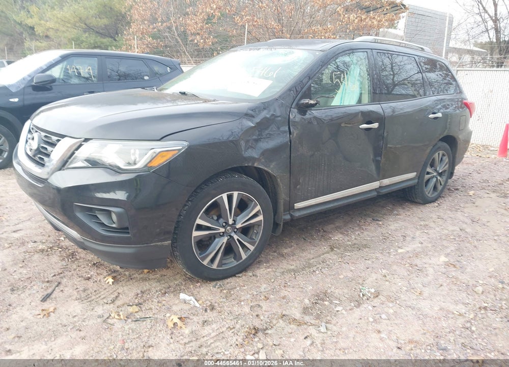 2017 NISSAN PATHFINDER PLATINUM VIN: 5N1DR2MMXHC678888