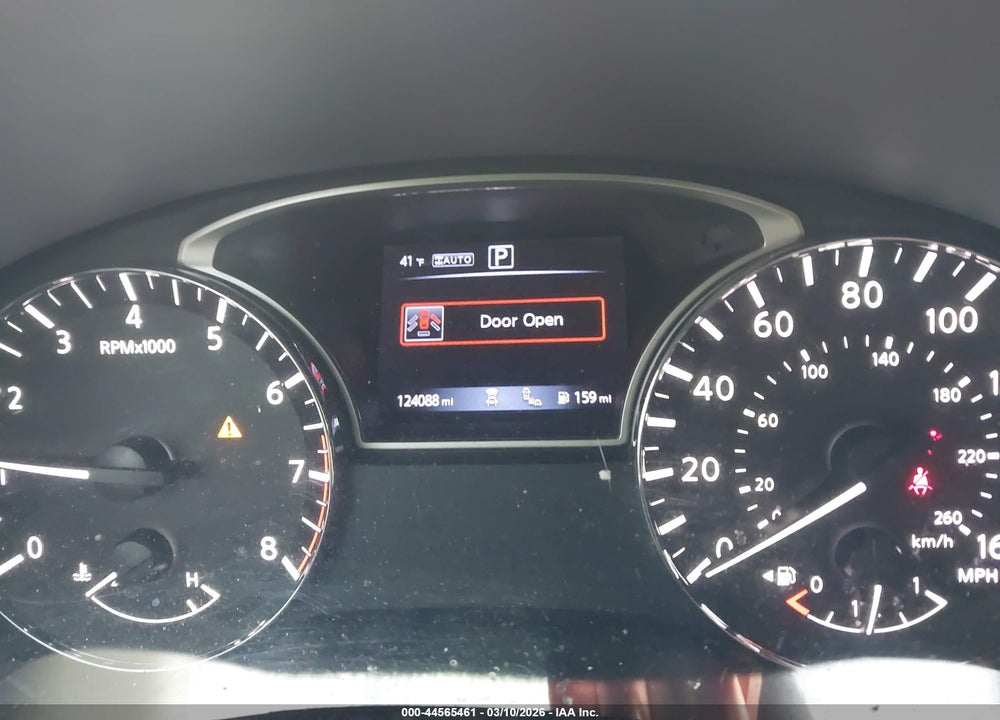 2017 NISSAN PATHFINDER PLATINUM VIN: 5N1DR2MMXHC678888