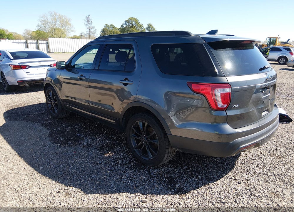 2017 FORD EXPLORER XLT VIN: 1FM5K7D86HGC48860
