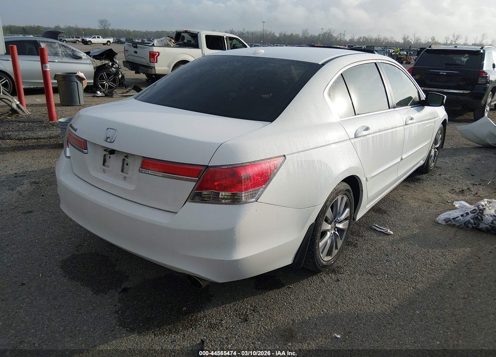2011 HONDA ACCORD 2.4 EX-L VIN: 1HGCP2F81BA078805