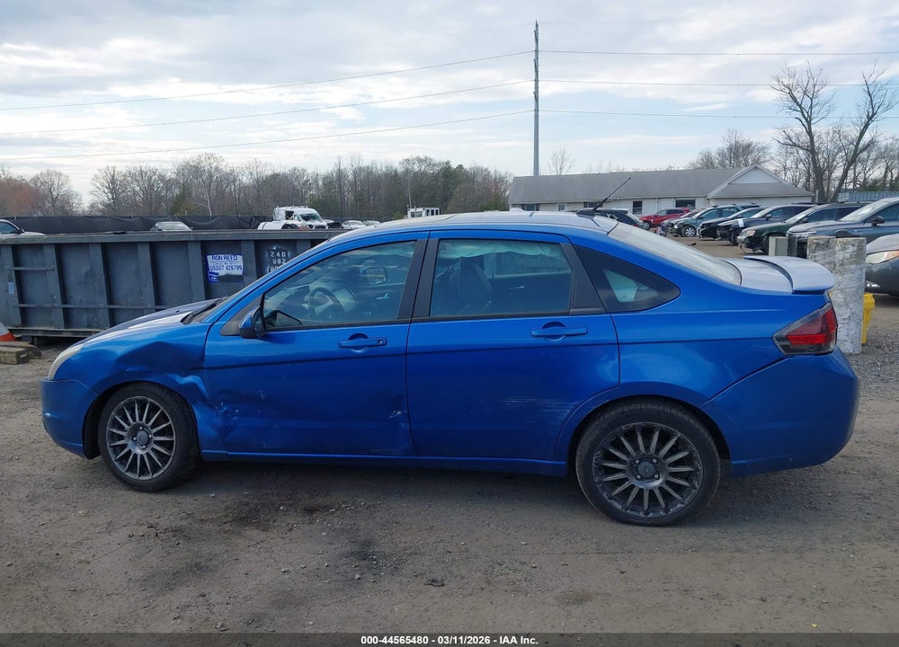 2011 FORD FOCUS SES VIN: 1FAHP3GN2BW133124