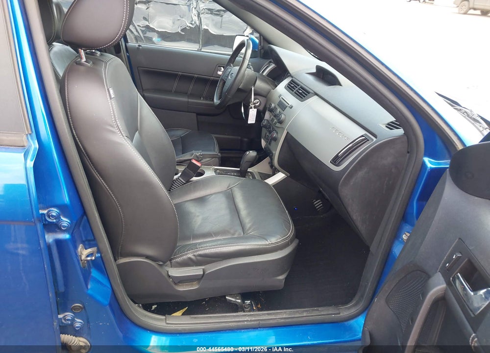 2011 FORD FOCUS SES VIN: 1FAHP3GN2BW133124