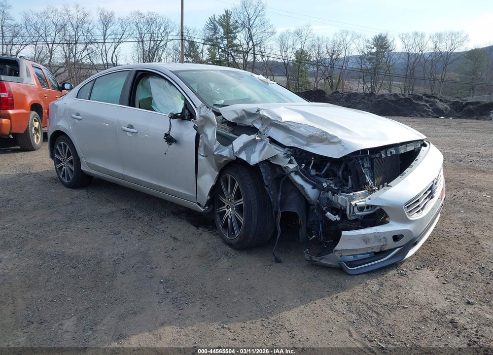 2017 VOLVO S60 INSCRIPTION T5 VIN: LYV402HK4HB132552
