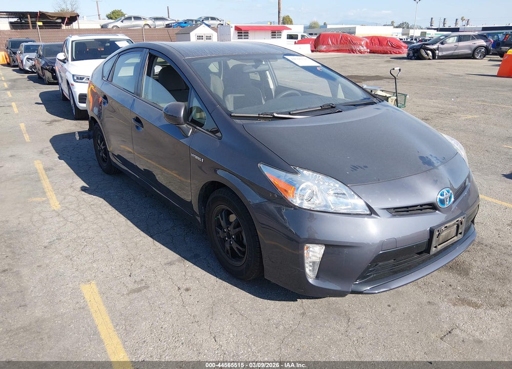 2015 TOYOTA PRIUS TWO VIN: JTDKN3DU0F0462303
