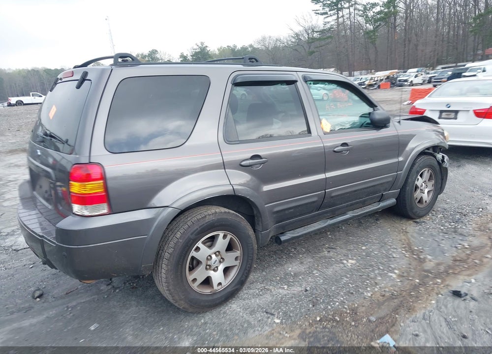 2005 FORD ESCAPE LIMITED VIN: 1FMYU04125KB08332