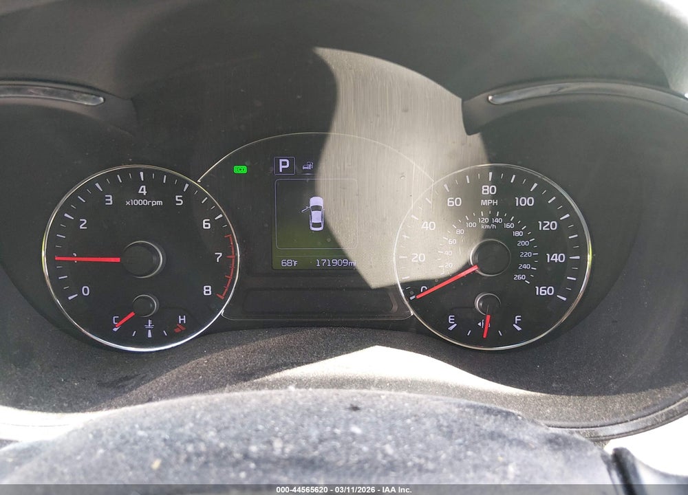 2018 KIA FORTE LX VIN: 3KPFL4A77JE248470