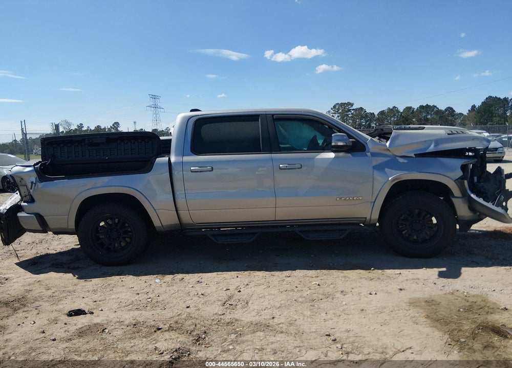 2021 RAM 1500 LAIE  4X4 5'7 BOX VIN: 1C6SRFJT5MN799574