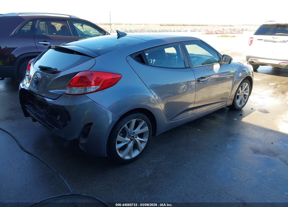 2016 HYUNDAI VELOSTER VIN: KMHTC6AD4GU269755