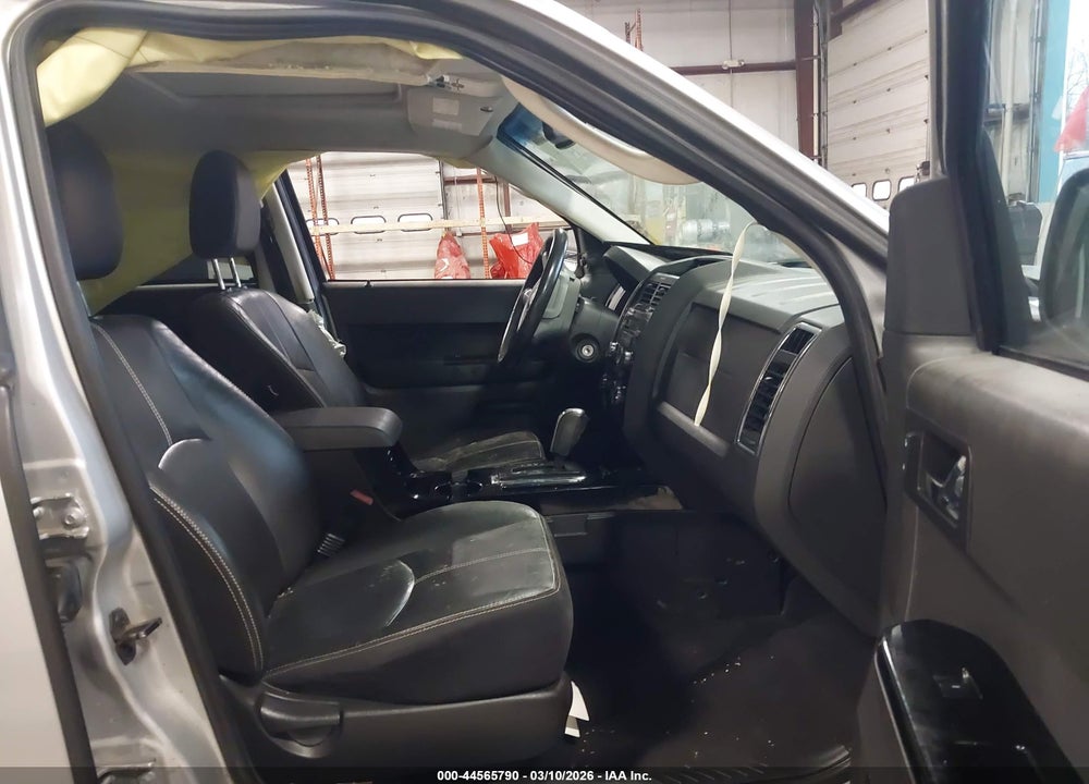 2009 MAZDA TRIBUTE I GRAND TOURING VIN: 4F2CZ92799KM05843