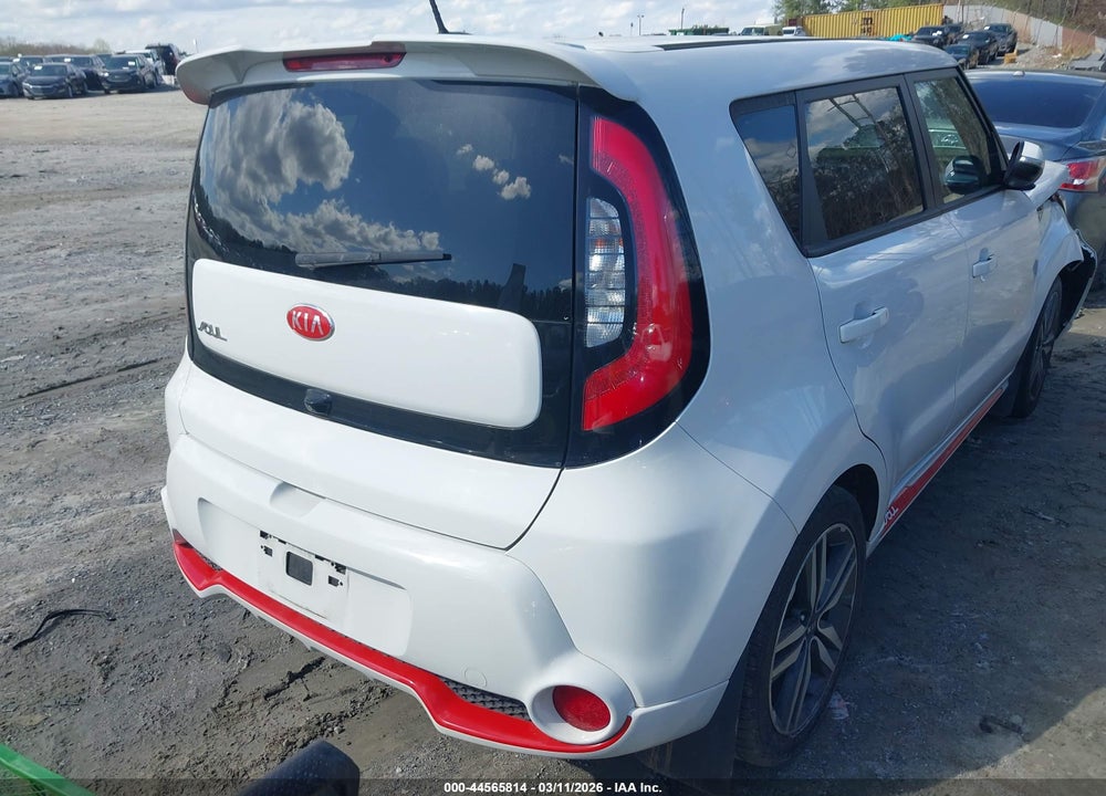 2014 KIA SOUL + VIN: KNDJP3A57E7036021