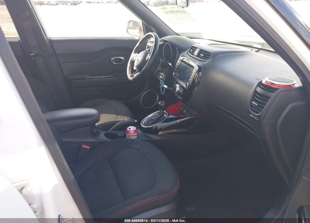 2014 KIA SOUL + VIN: KNDJP3A57E7036021