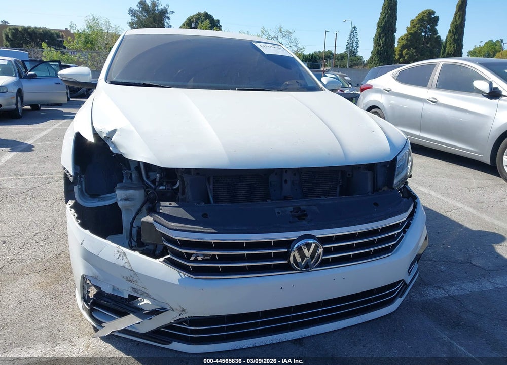 2016 VOLKSWAGEN PASSAT 1.8T R-LINE VIN: 1VWAT7A34GC030802