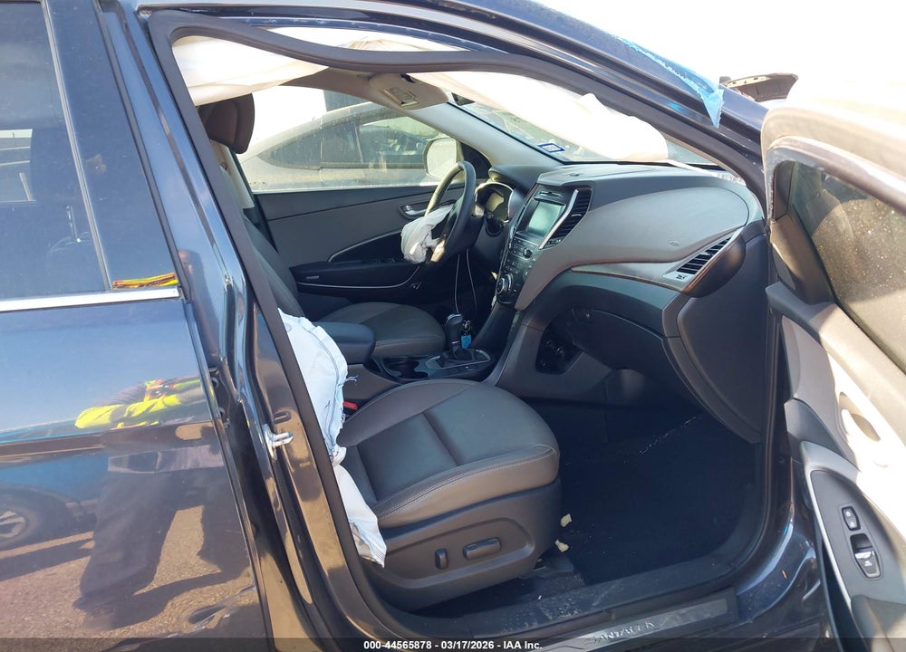 2017 HYUNDAI SANTA FE LIMITED VIN: KM8SN4HF6HU246190