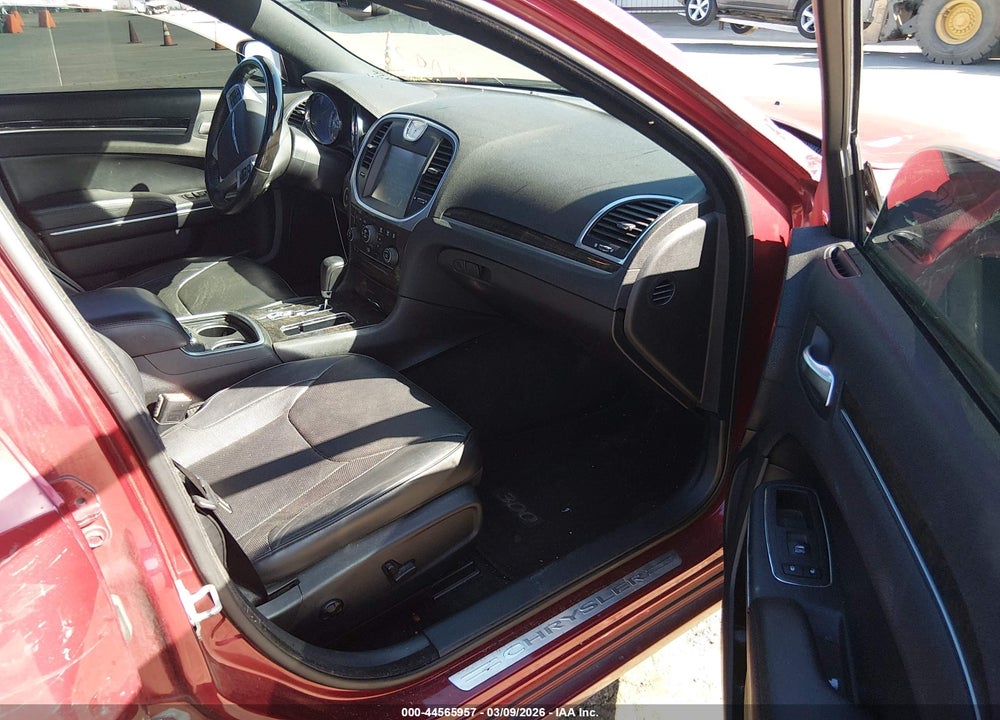 2013 CHRYSLER 300C VIN: 2C3CCAET3DH740113