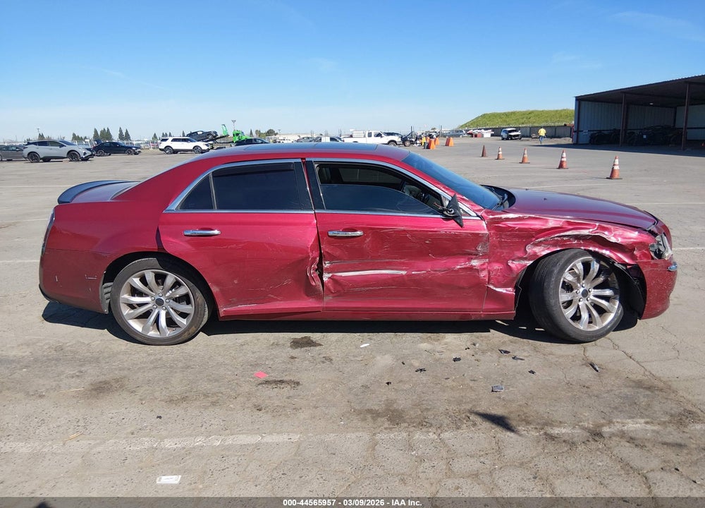 2013 CHRYSLER 300C VIN: 2C3CCAET3DH740113