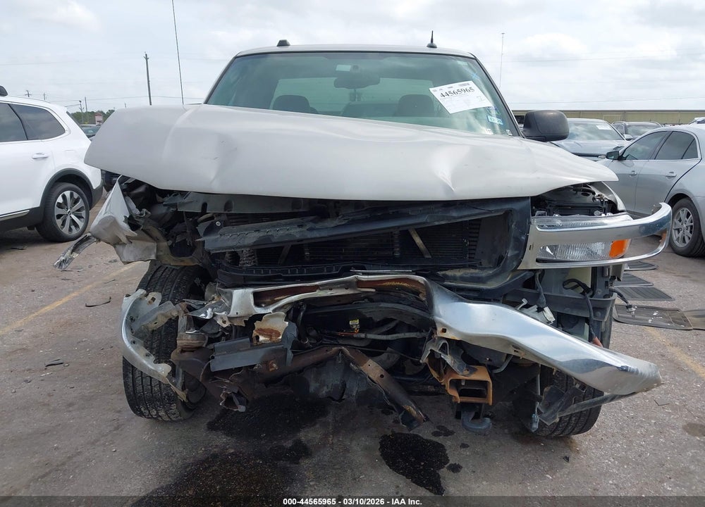 2004 GMC SIERRA 2500HD SLT VIN: 1GTHK29244E233479