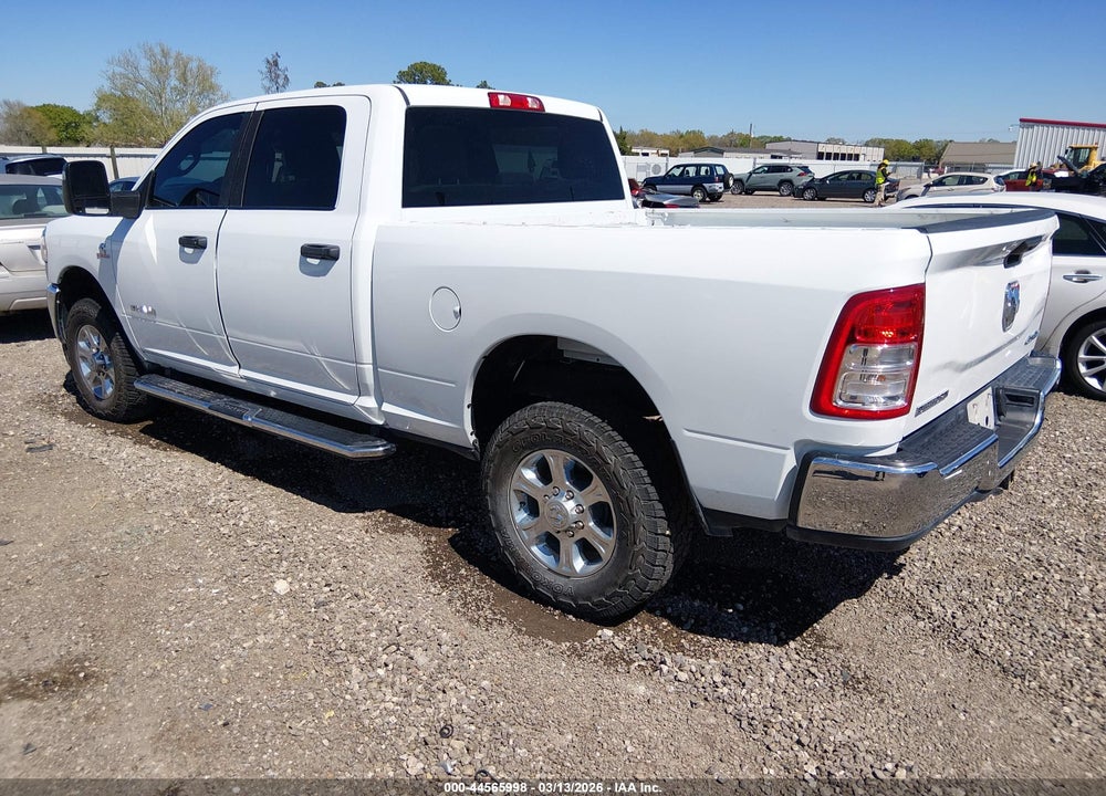 2024 RAM 2500 BIG HORN  4X4 6'4 BOX VIN: 3C6UR5DL6RG343503