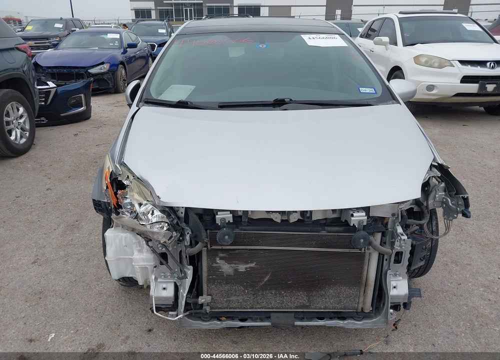 2014 TOYOTA PRIUS VIN: JTDKN3DU8E1735528