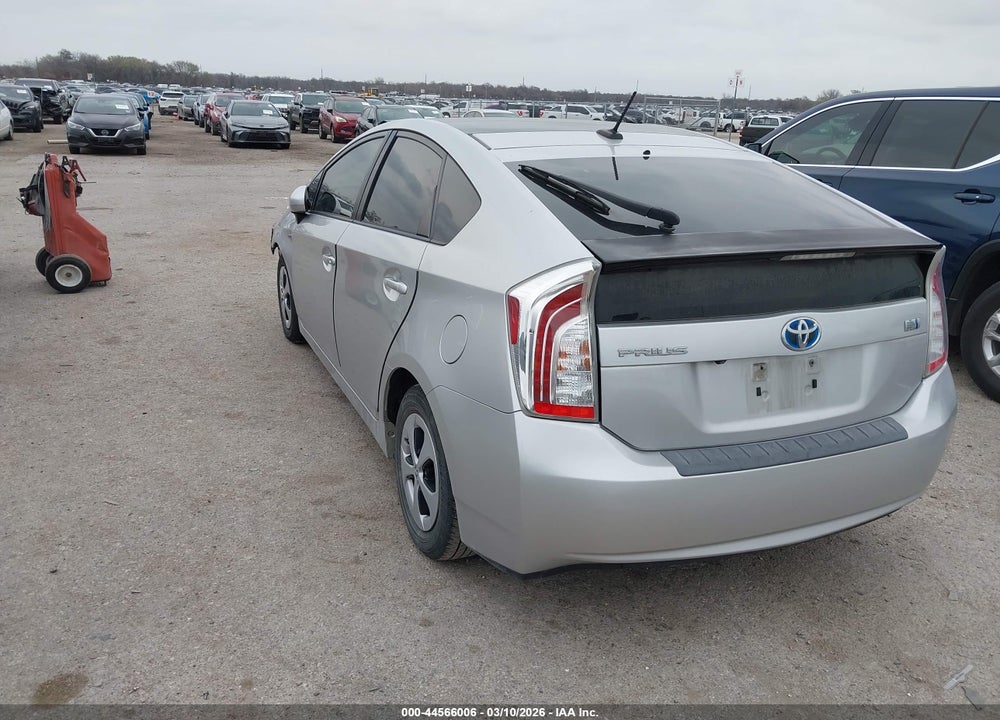 2014 TOYOTA PRIUS VIN: JTDKN3DU8E1735528