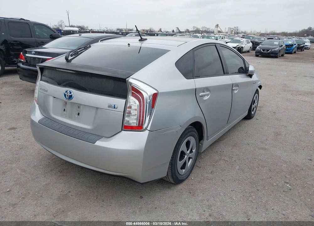 2014 TOYOTA PRIUS VIN: JTDKN3DU8E1735528