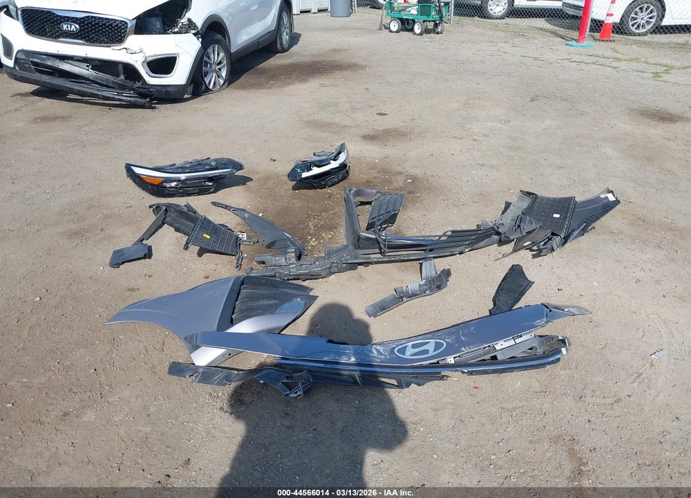 2025 HYUNDAI ELANTRA HYBRID BLUE VIN: KMHLM4DJ3SU150557