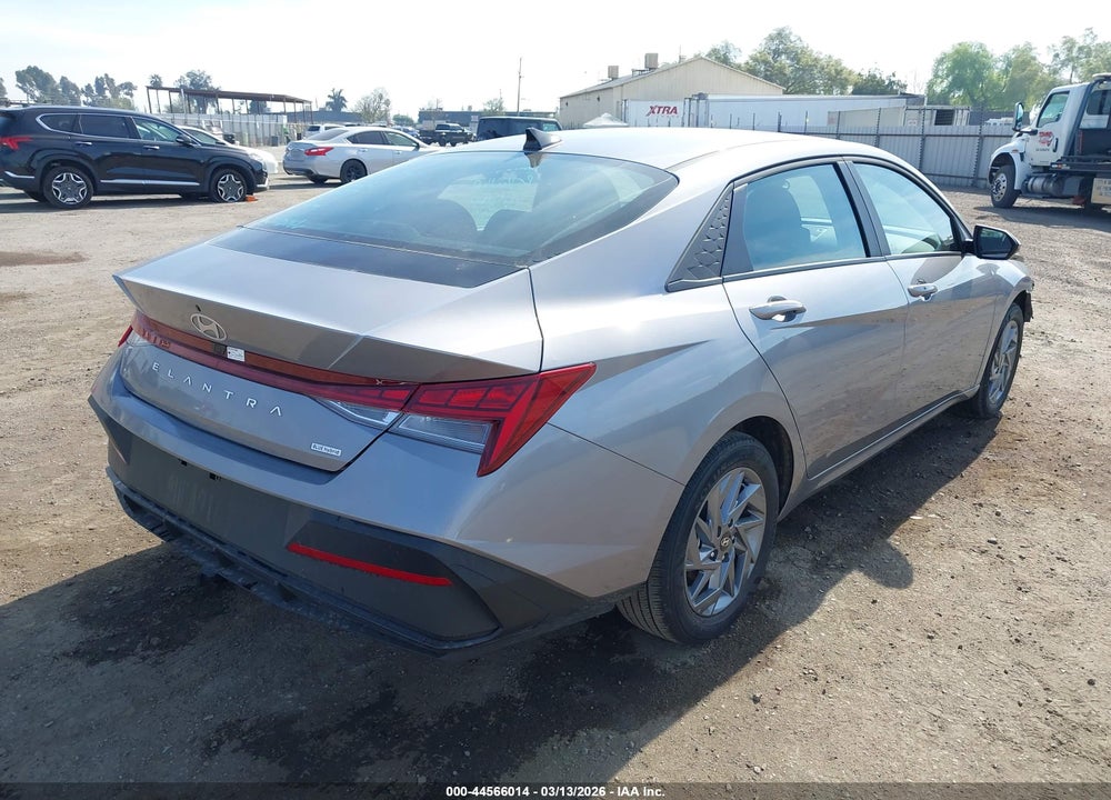 2025 HYUNDAI ELANTRA HYBRID BLUE VIN: KMHLM4DJ3SU150557