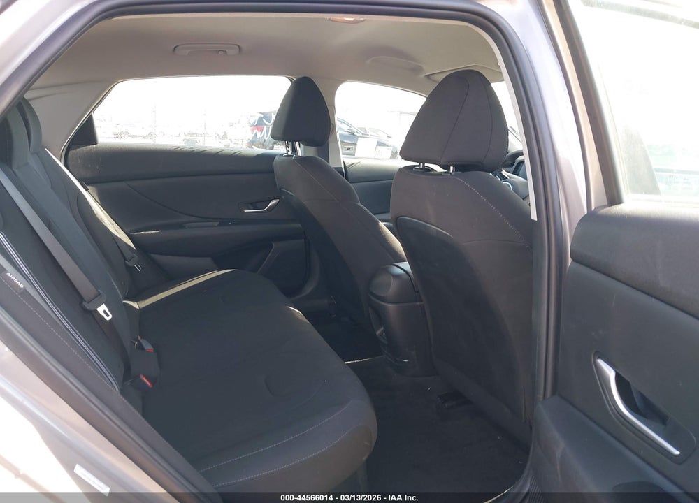 2025 HYUNDAI ELANTRA HYBRID BLUE VIN: KMHLM4DJ3SU150557