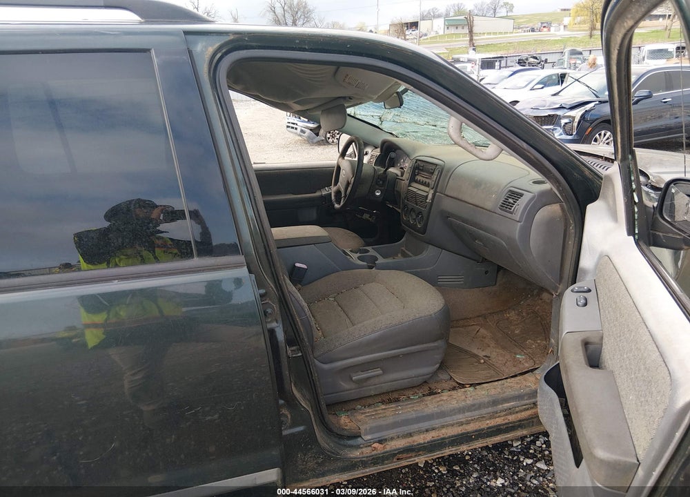 2004 FORD EXPLORER XLS VIN: 1FMZU72K54UB98653