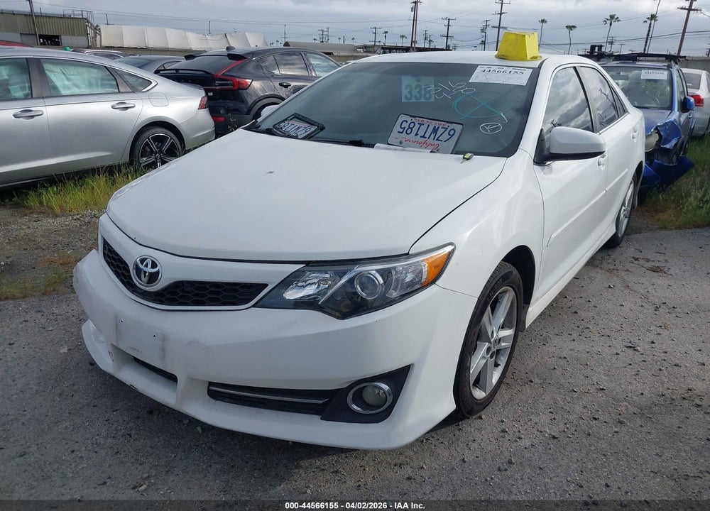 2013 TOYOTA CAMRY SE VIN: 4T1BF1FK2DU650416