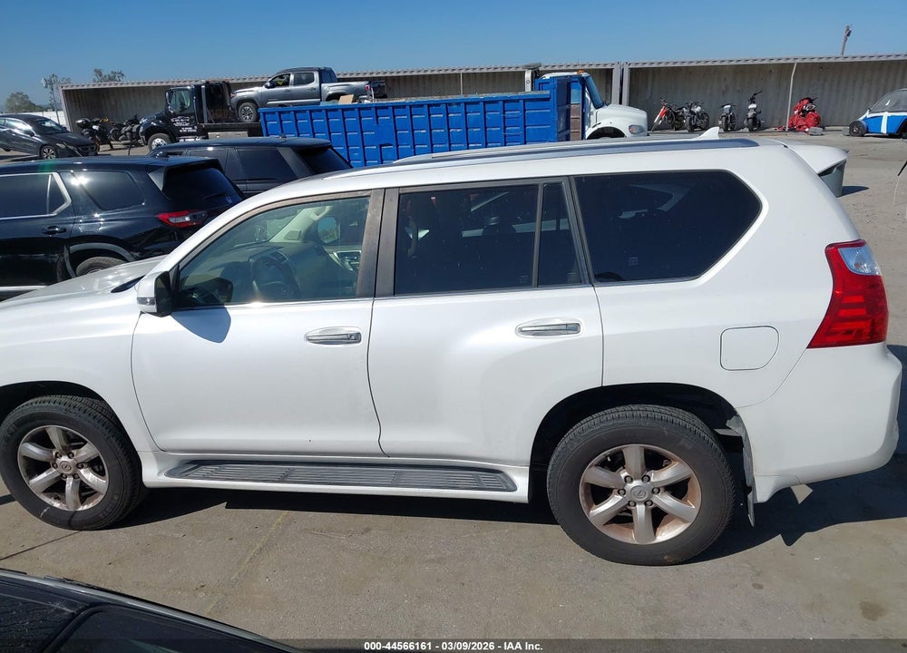 2010 LEXUS GX 460 VIN: JTJBM7FX0A5016890