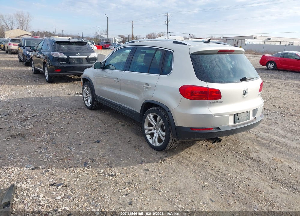 2012 VOLKSWAGEN TIGUAN SEL VIN: WVGBV7AX0CW002388