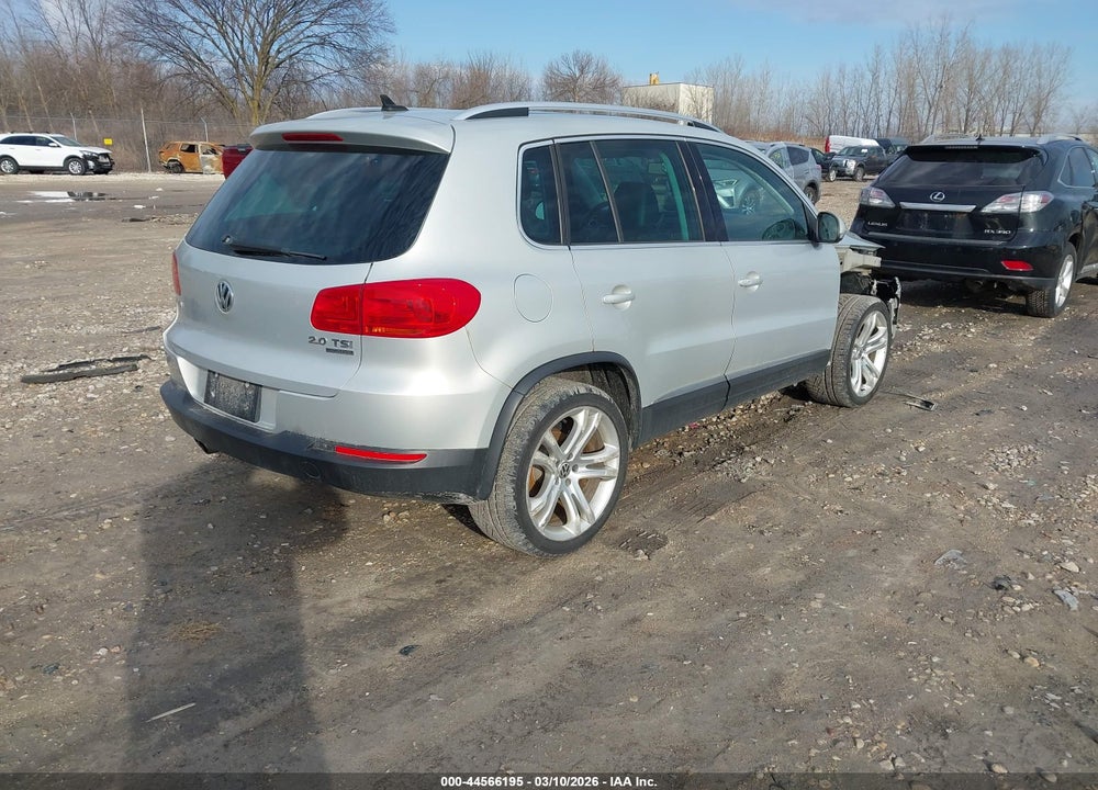 2012 VOLKSWAGEN TIGUAN SEL VIN: WVGBV7AX0CW002388