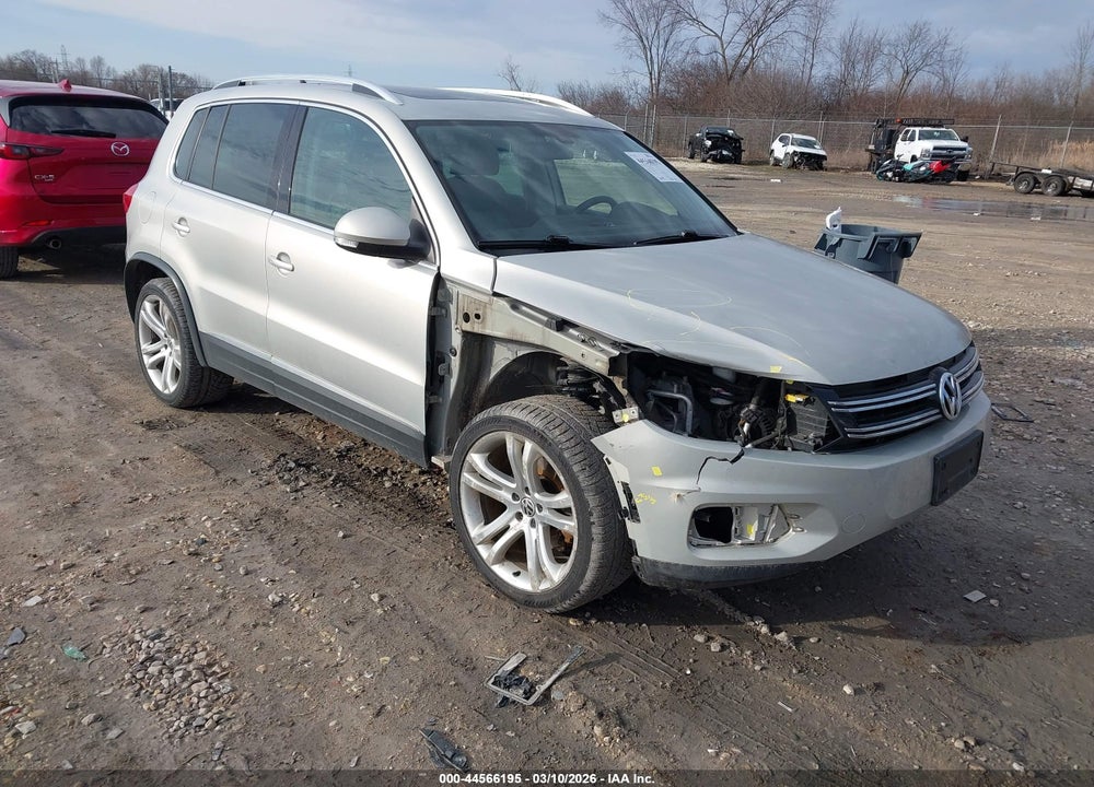 2012 VOLKSWAGEN TIGUAN SEL VIN: WVGBV7AX0CW002388