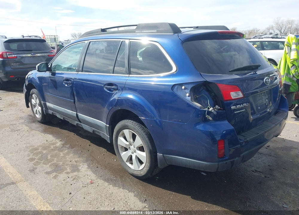 2011 SUBARU OUTBACK 2.5I PREMIUM VIN: 4S4BRCCC5B3369648
