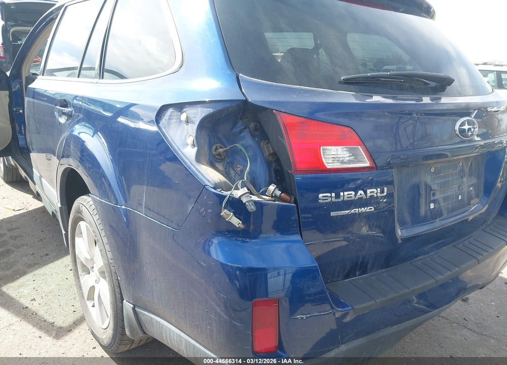 2011 SUBARU OUTBACK 2.5I PREMIUM VIN: 4S4BRCCC5B3369648