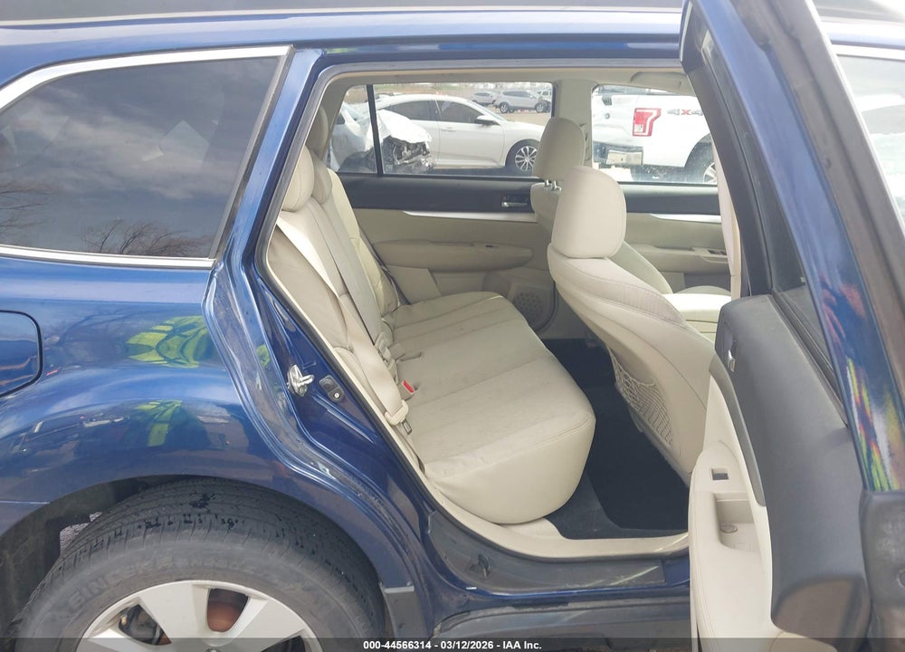 2011 SUBARU OUTBACK 2.5I PREMIUM VIN: 4S4BRCCC5B3369648