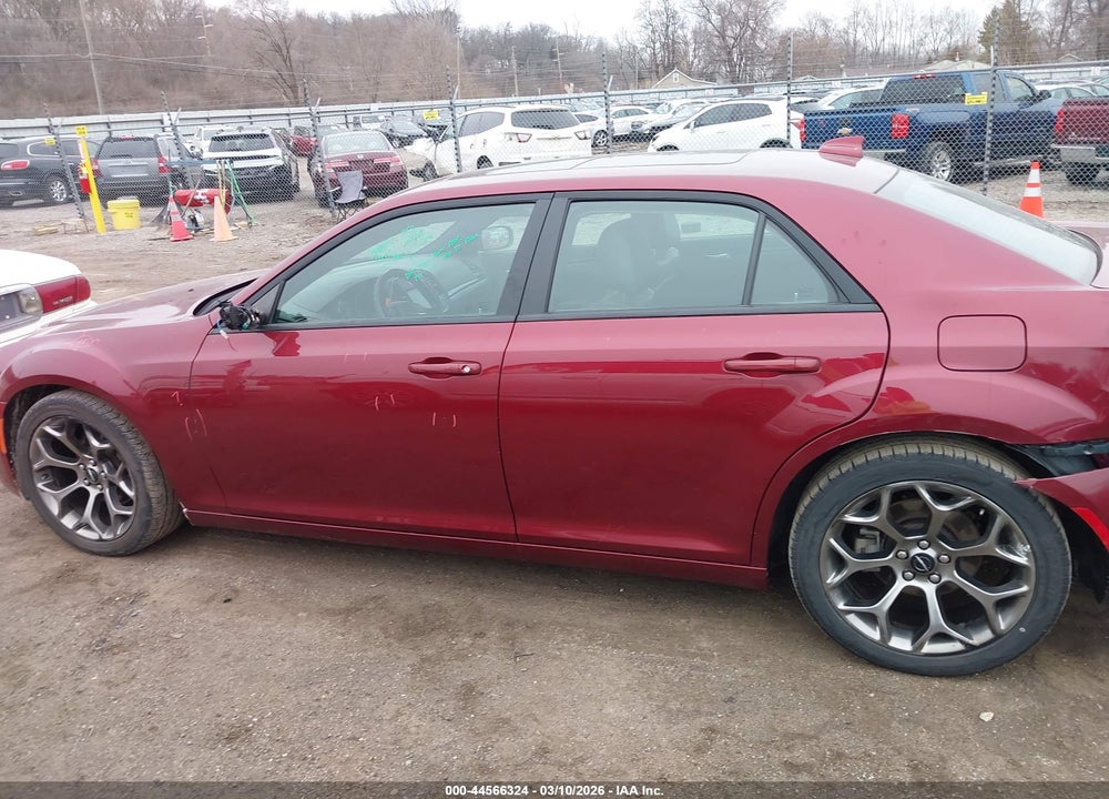 2018 CHRYSLER 300 300S VIN: 2C3CCABG7JH264208