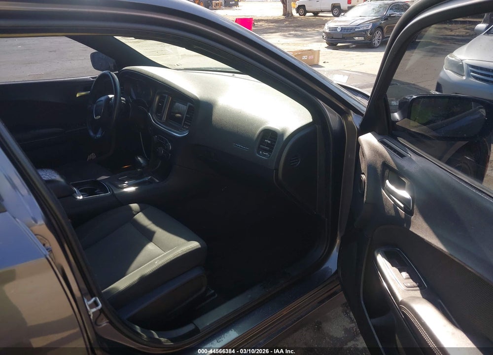2018 DODGE CHARGER SXT RWD VIN: 2C3CDXBG9JH281088