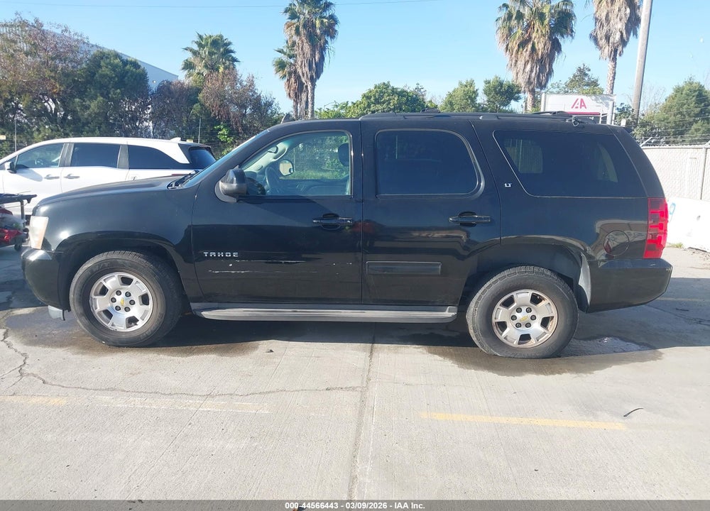 2011 CHEVROLET TAHOE LT VIN: 1GNSCBE0XBR255328