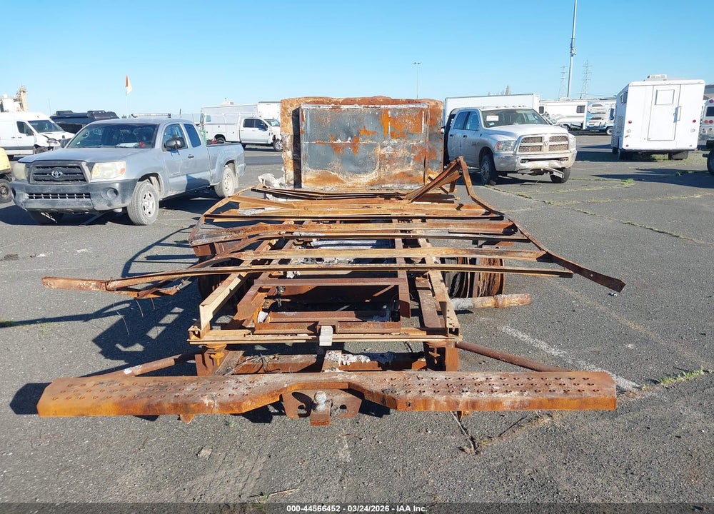 2022 FORD E-350 CUTAWAY VIN: 1FDWE3FK3NDC34845