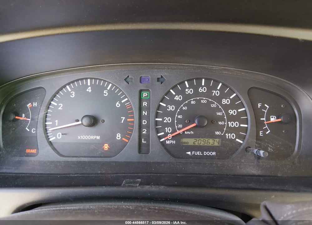 2000 TOYOTA SIENNA XLE VIN: 4T3ZF13C9YU192222