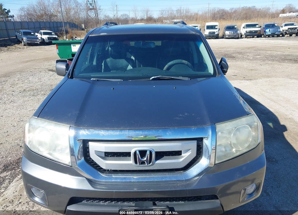 2011 HONDA PILOT EX-L VIN: 5FNYF4H5XBB015537