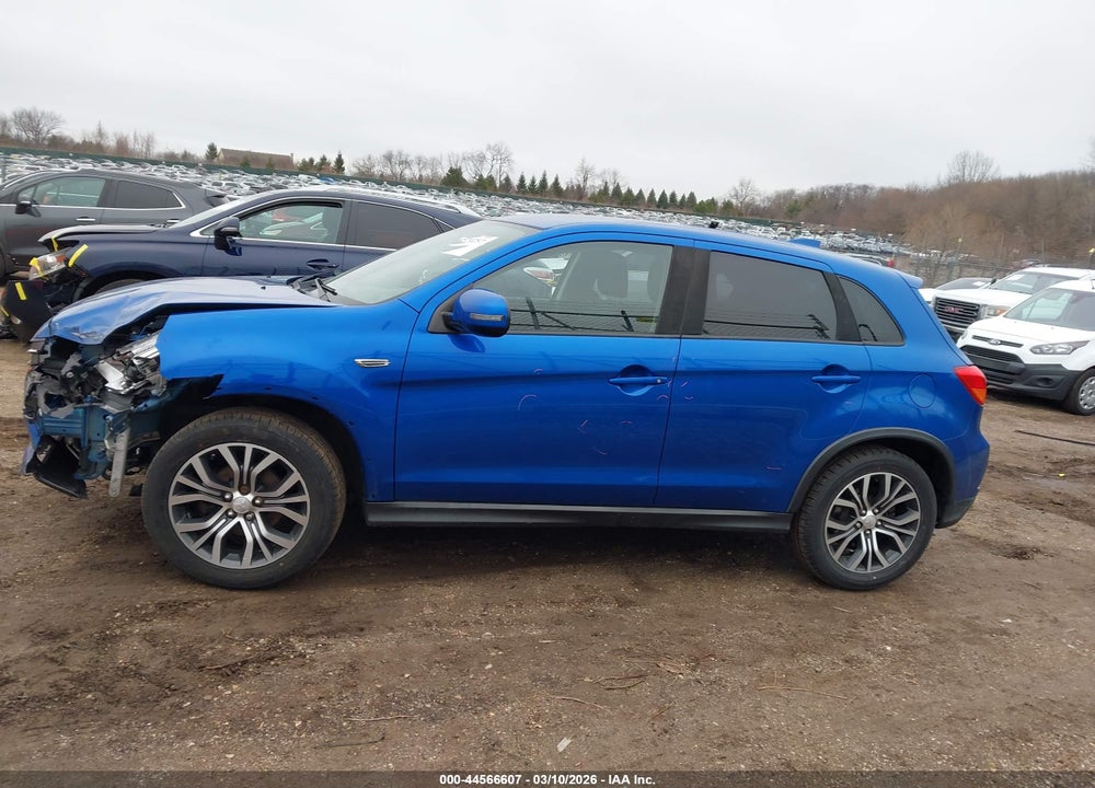 2018 MITSUBISHI OUTLANDER SPORT 2.0 ES VIN: JA4AR3AU2JZ029830
