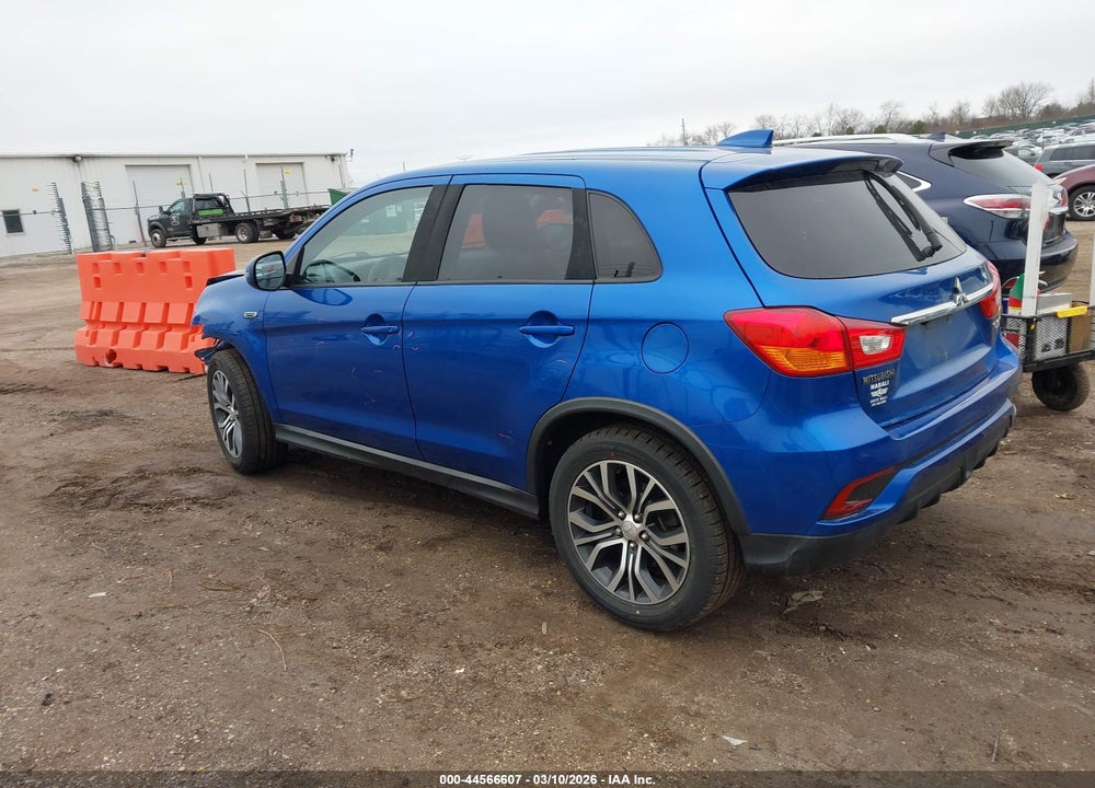 2018 MITSUBISHI OUTLANDER SPORT 2.0 ES VIN: JA4AR3AU2JZ029830