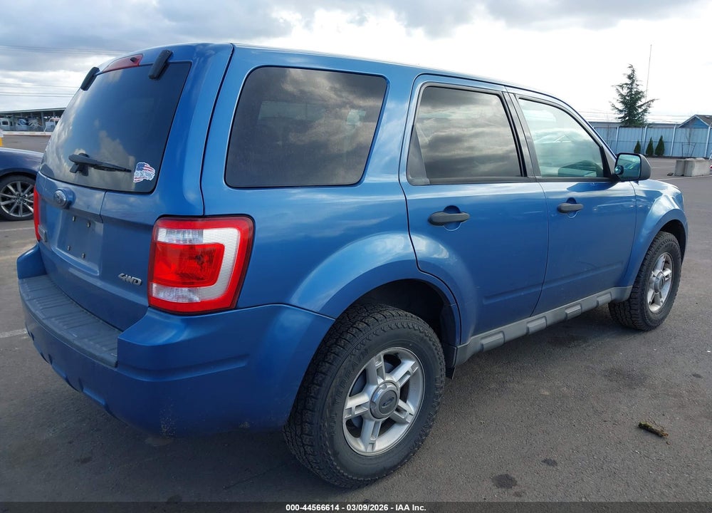2009 FORD ESCAPE XLS VIN: 1FMCU92799KB70158