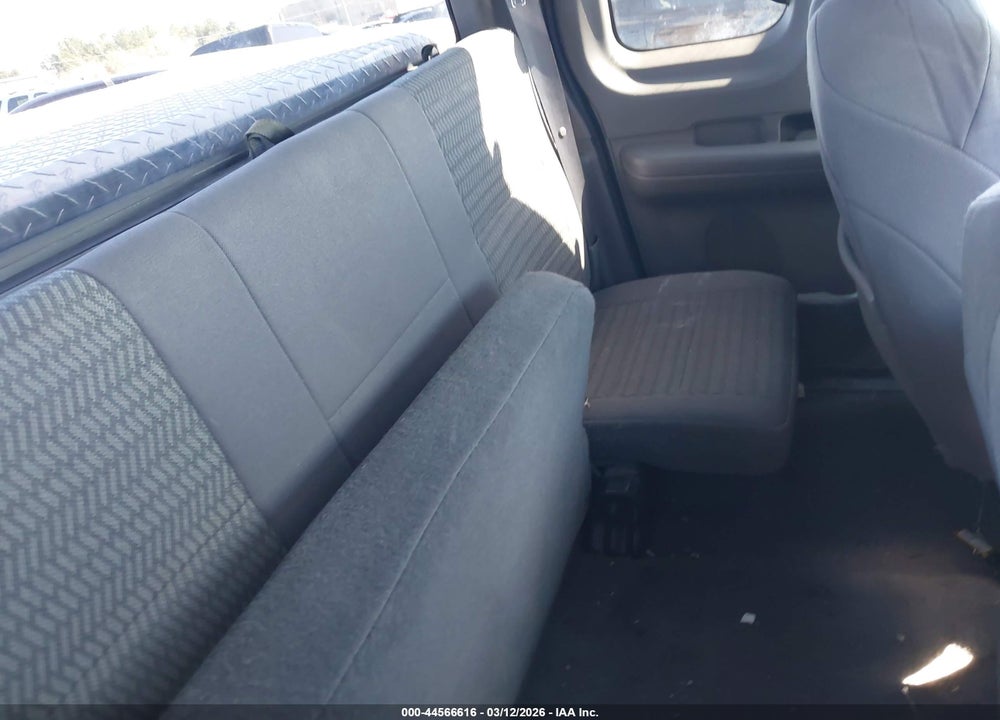 2004 FORD F-150 HERITAGE XL/XLT VIN: 2FTRX17204CA71407